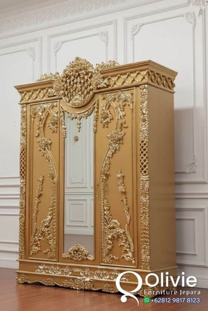 Classic Wardrobe, Lemari Klasik Eropa, Lemari Klasik Jepara, Lemari Klasik Mewah, lemari pakaian 4 pintu, Lemari Pakaian 6 Pintu, lemari pakaian jati, lemari pakaian klasik, Lemari Pakaian Mewah, Lemari Pakaian Mewah Kaca, lemari pakaian minimalis, Lemari Pakaian Ukir Jepara, Model Lemari Pakaian Klasik, Lemari Pakaian Klasik Mewah Gold 3 Pintu